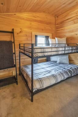 Seawall Retreat · Seawall Retreat! Close to Ocean & Acadia!