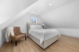 Willows Way  · Willows Way – Walkable Downtown Ellsworth!