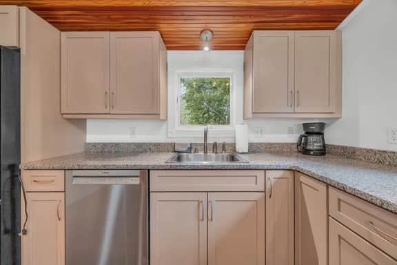 Otter Creek Cottage · Otter Creek Cottage,