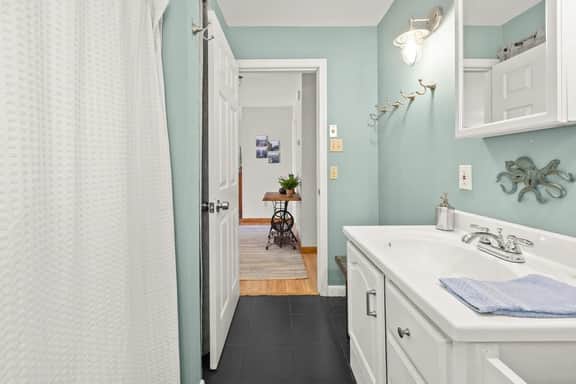 23 & 25 Pine · Pondside Retreat with Private Island!