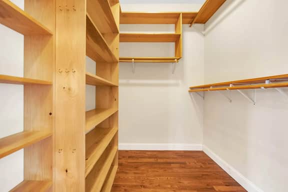 Grandview Luxury · Grand viewLuxury: 4BD Game Room & Sauna!