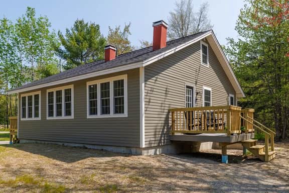 Gully Brook Cottage · Gully Brook Cottage! Lake Access!