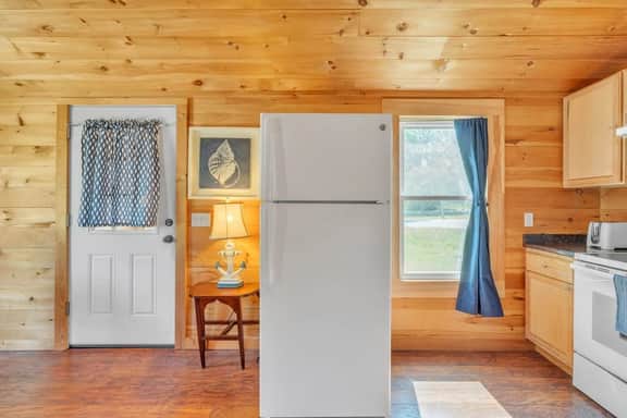 Seawall Retreat · Seawall Retreat! Close to Ocean & Acadia!