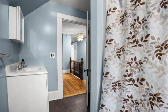 Gateway Retreat-New, In town!