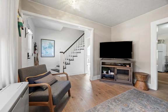 Lone Star · Lone Star-New! Sleep 8 in Seal Harbor!