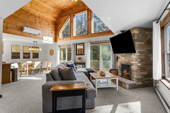Horse Farm Haven - NEW! Close to Acadia!